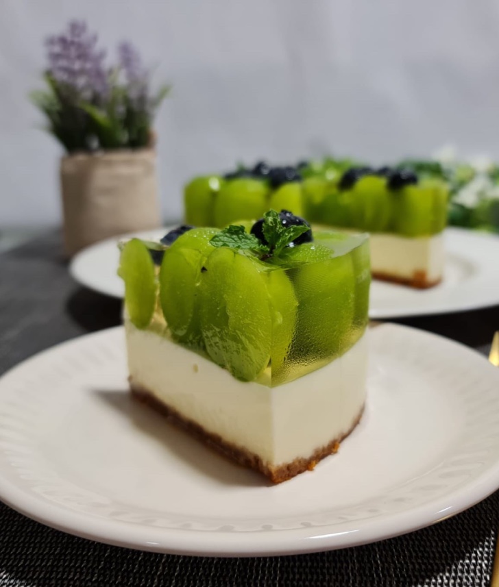 something sweettt-green grapes cheesecake 03
